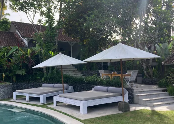 La And Retreat Lodge Balian